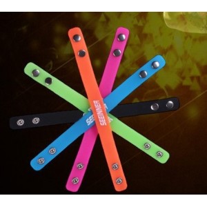 Seeiner Stretch Gel Silicone Speed Snap Cock Ring in a Range of Colours.