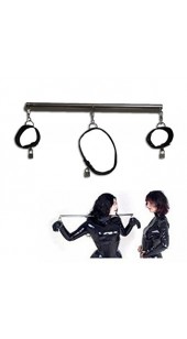 Wrist and Neck Restrain Spreader Bar.